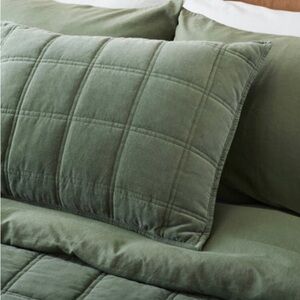 New Magnolia Weekend Quilted Velvet Sage Dusty Green Pillow Sham King
